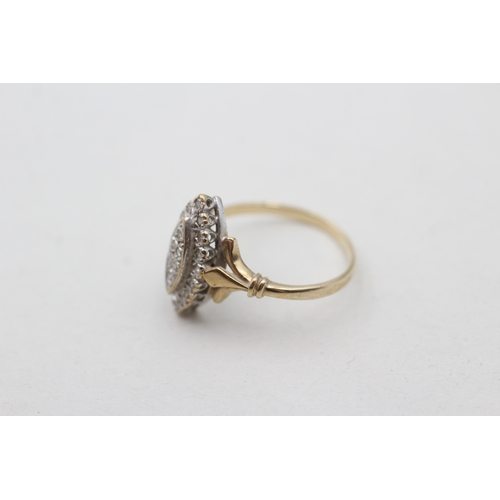 213 - 9ct gold diamond set marquise shaped ring (2g) Size L