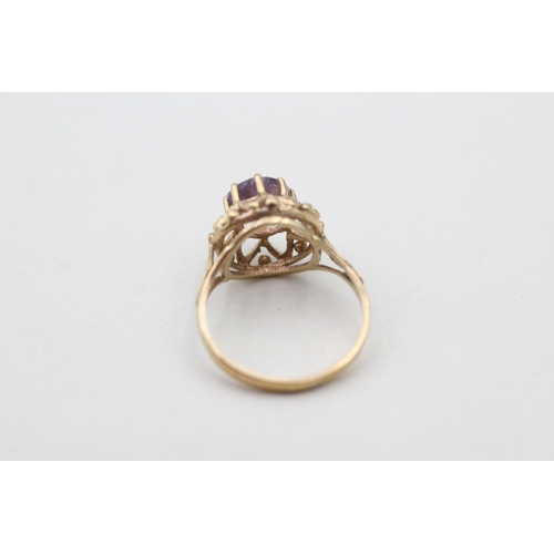 222 - 9ct gold vintage amethyst set cocktail ring (2.5g) Size L