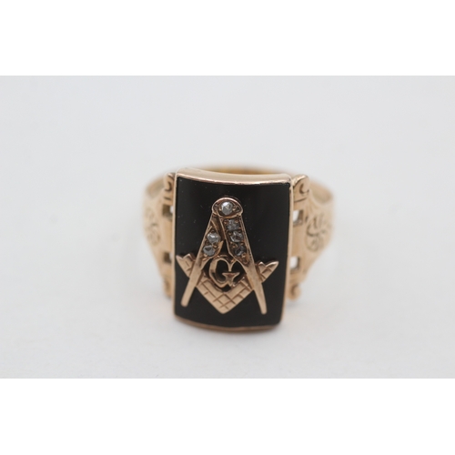 226 - 9ct rose gold onyx and diamond set Masonic signet ring (6g) Size X