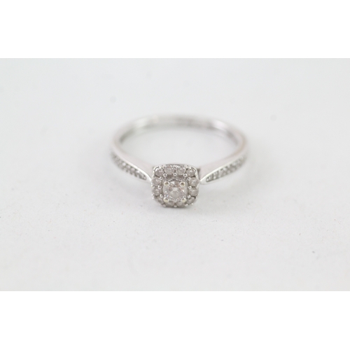 235 - 9ct gold diamond dress ring, total diamond weight: 0.25ct (approximately) (1.8g) Size L