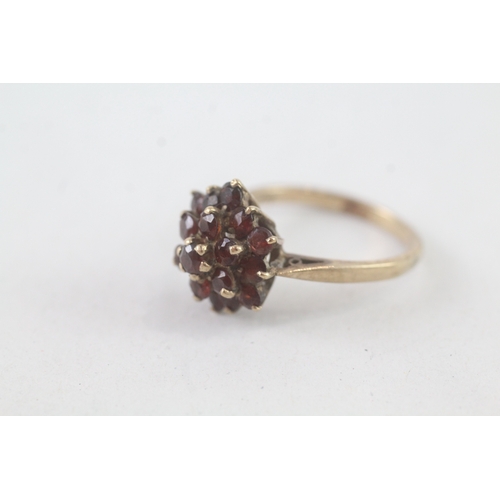 237 - 9ct gold vintage garnet dress ring (3.8g) Size Q 1/2