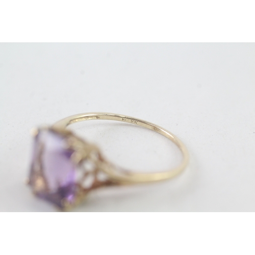 240 - 9ct gold amethyst dress ring (2.7g) Size U