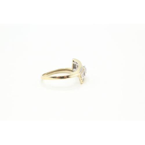 26 - 9ct gold diamond bypass twist ring (2.6g) Size Q