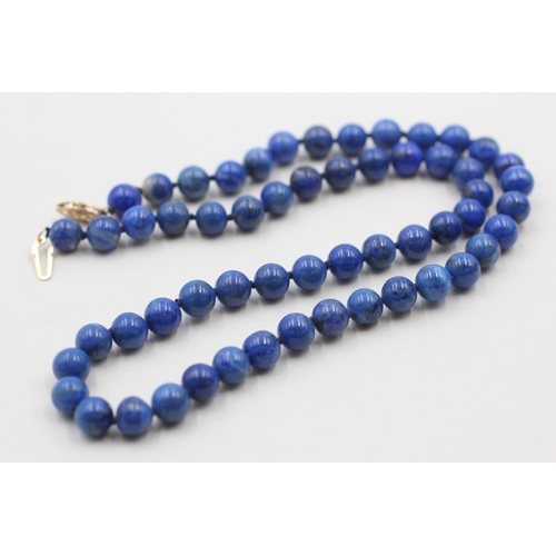 30 - 14ct gold clasp lapis lazuli beaded necklace (30.3g)