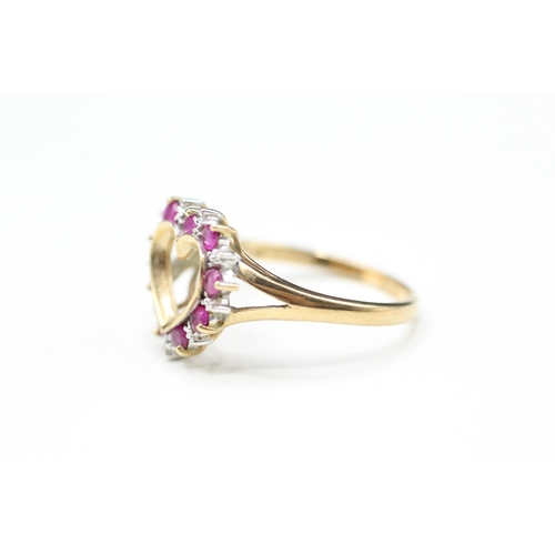 52 - 9ct gold ruby and diamond heart ring (2.3g) Size O