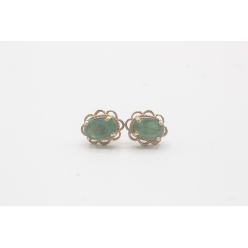 78 - 9ct gold emerald single stone stud earrings (0.9g)