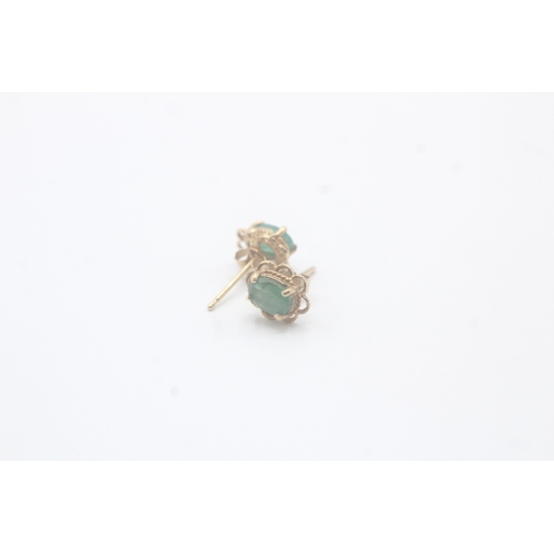 78 - 9ct gold emerald single stone stud earrings (0.9g)