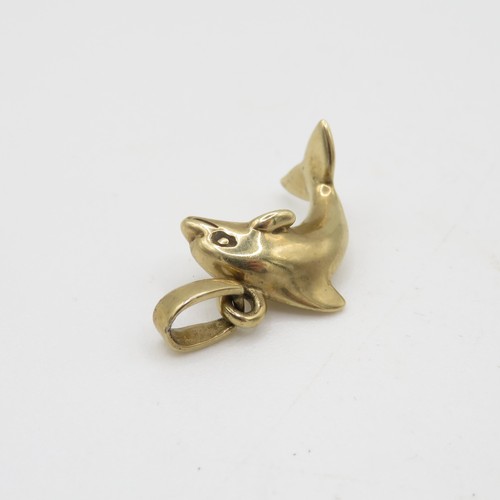 1 - 2x 9ct gold dolphin pendants (5.6g)