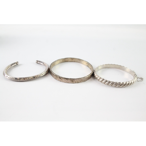 267 - Collection of Sterling Silver Bangles inc. Hammered, Torque, Modernist x 3 89g