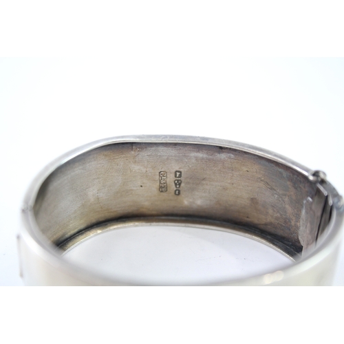 282 - Victorian Sterling Silver Bangle w/ Aesthetic Design 29g