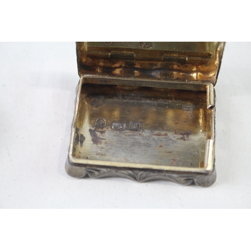 323 - 2 x Antique Hallmarked .925 Sterling Silver Vinaigrette Boxes Inc Georgian (33g)