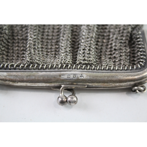 326 - Antique Hallmarked 1911 Birmingham Sterling Silver Ladies Chainmail Bag (106g)