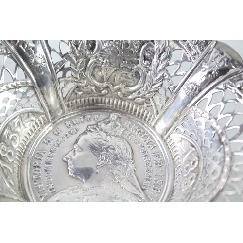 334 - Antique Victorian 1896 Birmingham Sterling Silver Commemorative Dish (59g)