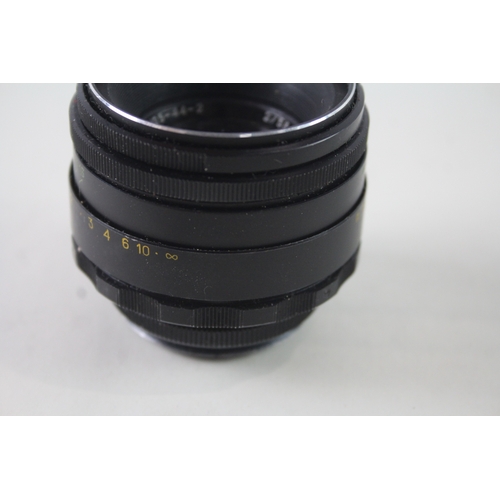 412 - Helios-44-2 58mm F/2 Vintage Manual Focus Camera Lens Mechanically Working