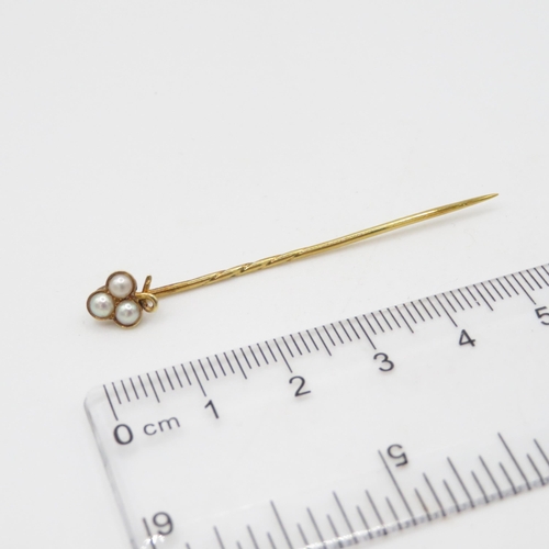 146 - 14ct gold seed pearl clover stick pin (1.2g)