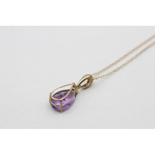 136 - 9ct gold pear cut amethyst set pendant necklace (1.6g)