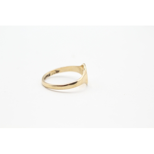 174 - 9ct gold signet ring (1.7g) Size N