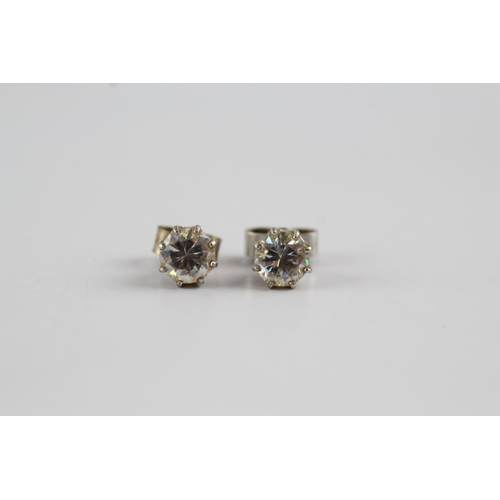 188 - 9ct white gold clear gemstone stud earrings (1.2g)