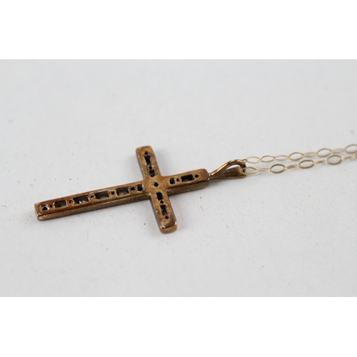 36 - 9ct gold diamond cross pendant necklace (1.7g)