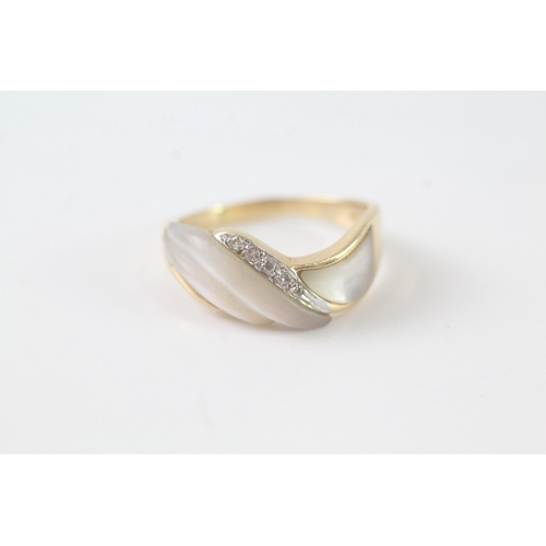 4 - 14ct gold diamond and mother of pearl ring (4.6g) Size Q