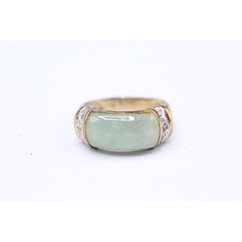 43 - 9ct gold jade and diamond set dress ring (3.1g) Size J