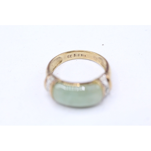 43 - 9ct gold jade and diamond set dress ring (3.1g) Size J