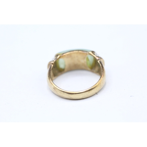 43 - 9ct gold jade and diamond set dress ring (3.1g) Size J