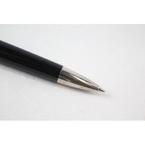 438 - Alfred DUNHILL Black Lacquer Ballpoint Pen / Biro WRITING