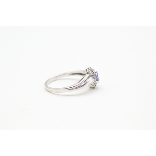 81 - 18ct gold diamond and tanzanite ring (3.5g) Size O