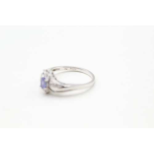 81 - 18ct gold diamond and tanzanite ring (3.5g) Size O