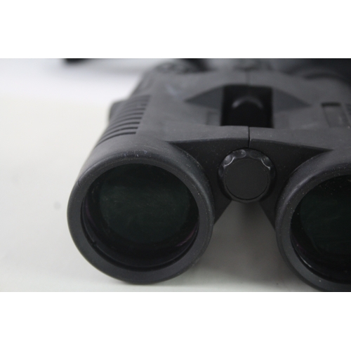 416 - Rubber-Coated Waterproof Binoculars Inc Bushnell w/ Original Case Working x 2