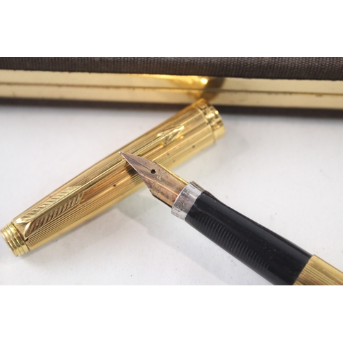 461 - Vintage Parker 75 Gold Plated Fountain Pen w/ 14ct Gold Nib WRITING Boxed