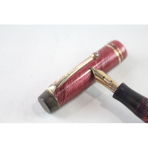 465 - Vintage Parker Duofold Burgundy Fountain Pen w/ 14ct Gold Nib WRITING