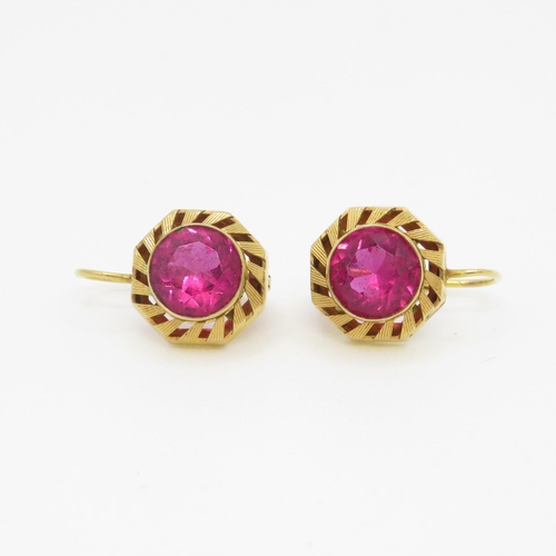 114 - 9ct gold vintage purple paste set drop earrings (2.2g)