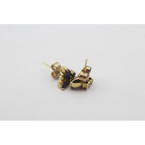 115 - 9ct gold sapphire set butterfly stud earrings (1.7g)