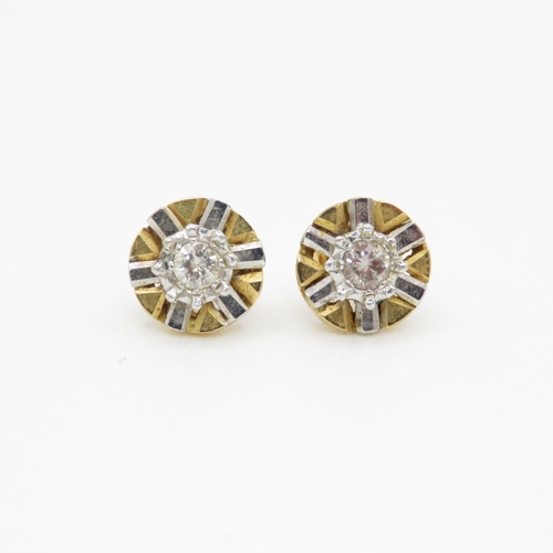 48 - 18ct gold diamond stud earrings (3.1g)