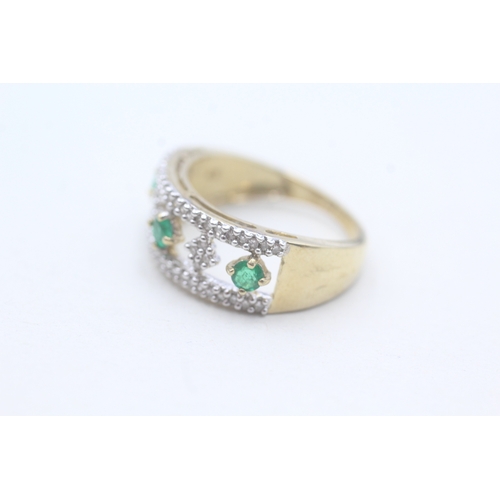 10 - 9ct gold emerald and diamond open work ring (3g) Size N