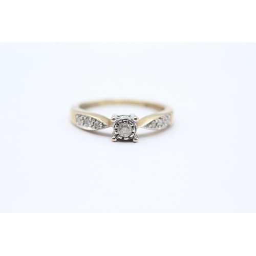 119 - 9ct gold diamond dress ring (2.1g) Size N