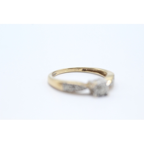 119 - 9ct gold diamond dress ring (2.1g) Size N