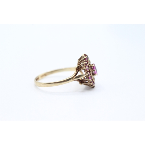 126 - 9ct gold ruby & diamond dress ring (2.3g) Size P 1/2