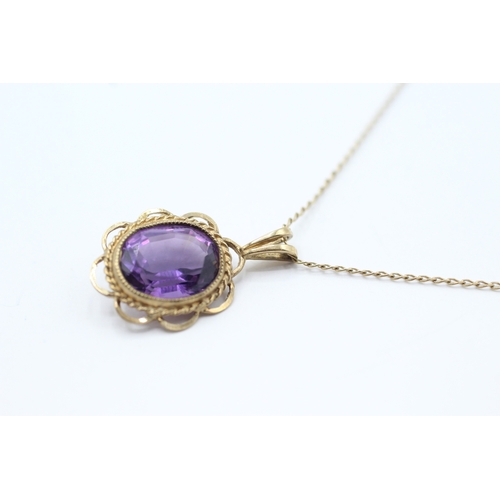 142 - 9ct gold amethyst set pendant necklace (2g)