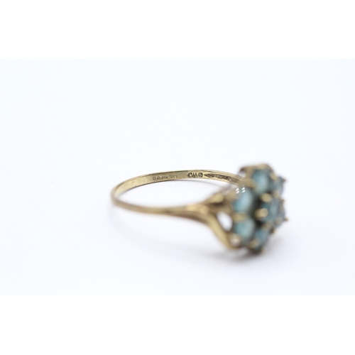 149 - 9ct gold blue gemstone cluster dress ring (2.7g) Size U