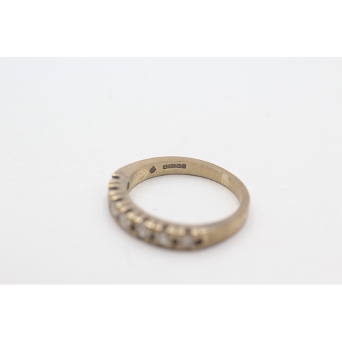 161 - 9ct gold diamond half eternity ring (2.6g) Size M