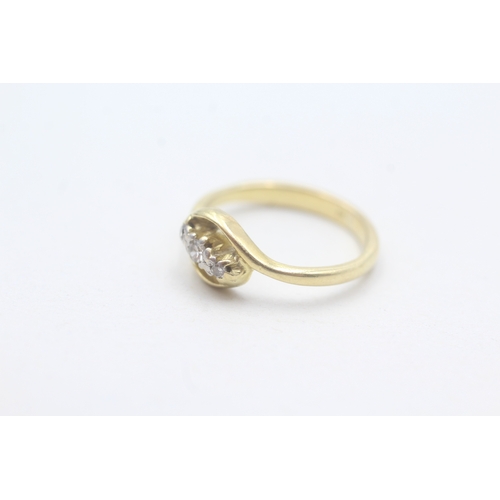 182 - 18ct gold diamond twist ring (2.7g) Size I 1/2