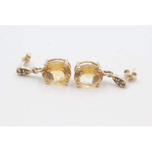 202 - 9ct gold oval cut citrine drop earrings (3.1g)