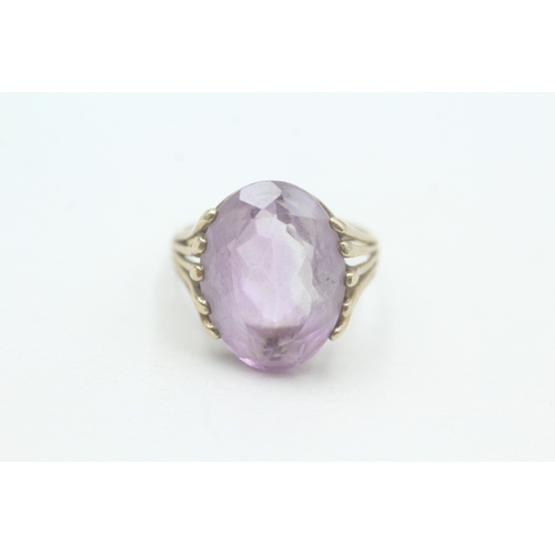 22 - 9ct gold table cut amethyst ring (3.3g) -  Size L = stone loose