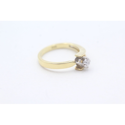 28 - 18ct gold diamond solitaire ring (3.3g) Size L