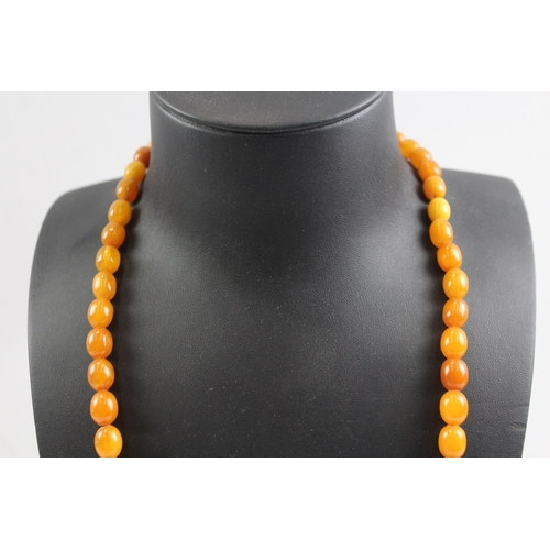 286 - Graduated Bakelite Necklace w/  Screw Clasp 62g