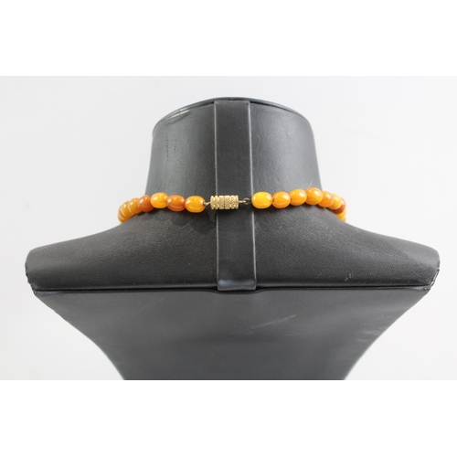 286 - Graduated Bakelite Necklace w/  Screw Clasp 62g