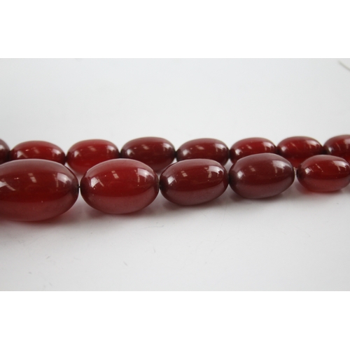 304 - Graduated Cherry Bakelite Necklace w/ Internal Streaking for Restringing 62g